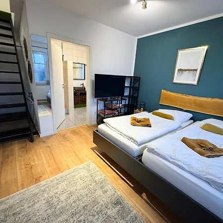 شقة Moderne Stadtwohnung In Zentrumsnaher Lage *